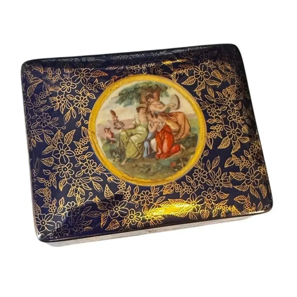 Empire Ware England Cobalt Blue Porcelain Trinket Vanity Box Gold Romantic Scene
